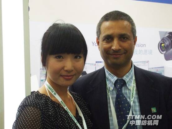 G:\2011上海紡機(jī)展圖片整理\紡機(jī)網(wǎng)文章\現(xiàn)場(chǎng)采訪合照\(chéng)DSCF3576.jpg