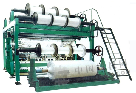 GE292型 雙針床經(jīng)編機(jī).jpg